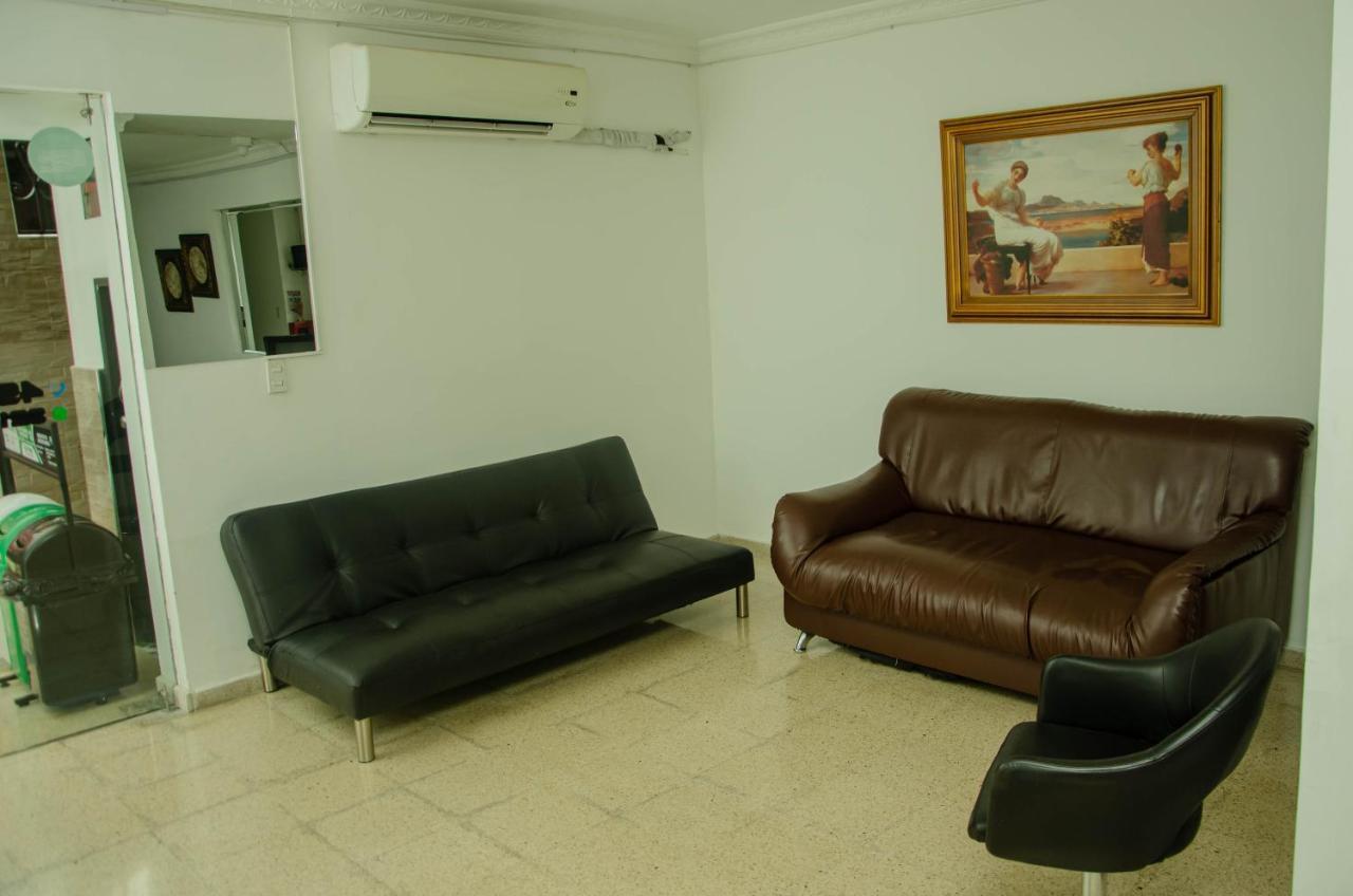 Casa Hotel Los Arboles เบลโญ ภายนอก รูปภาพ