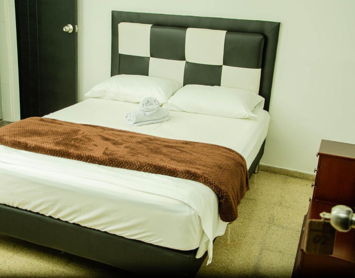 Casa Hotel Los Arboles เบลโญ ภายนอก รูปภาพ