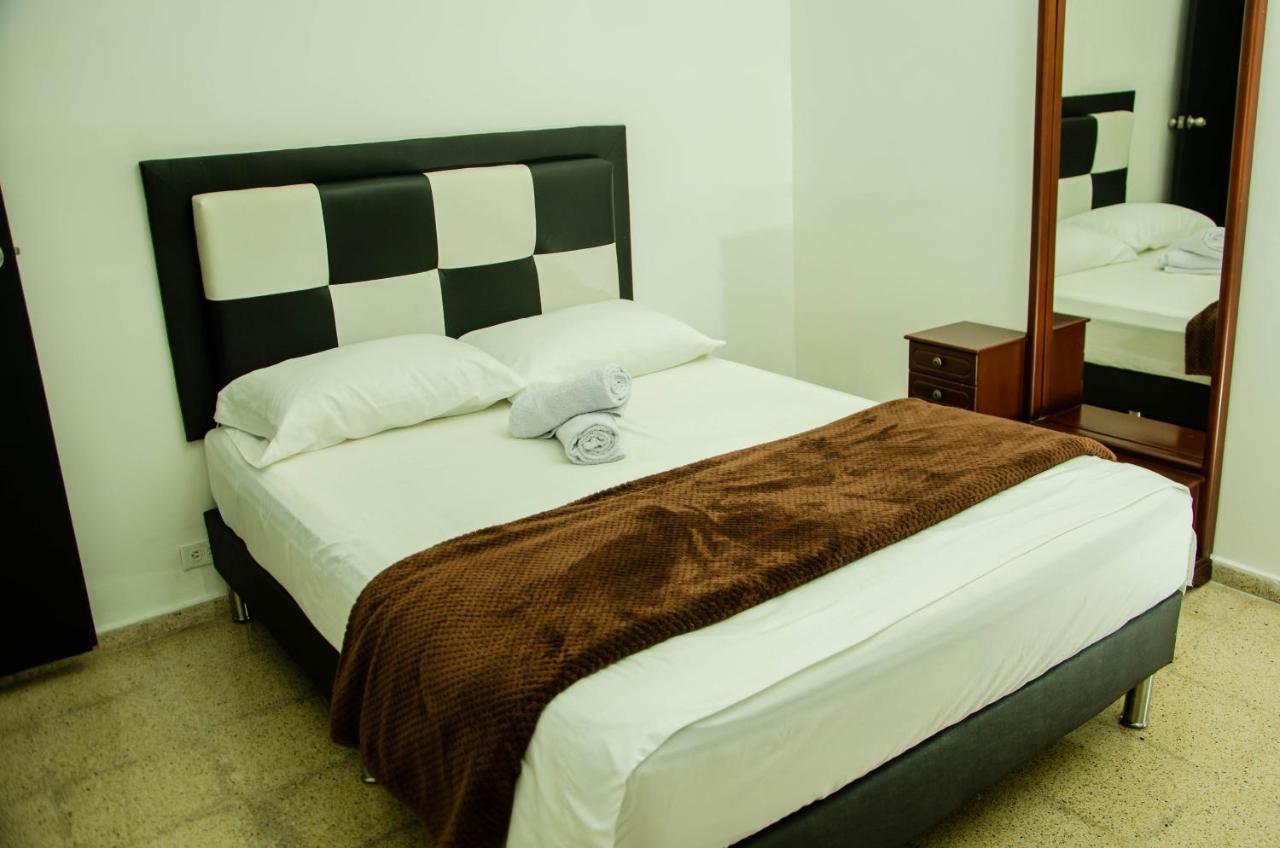 Casa Hotel Los Arboles เบลโญ ภายนอก รูปภาพ