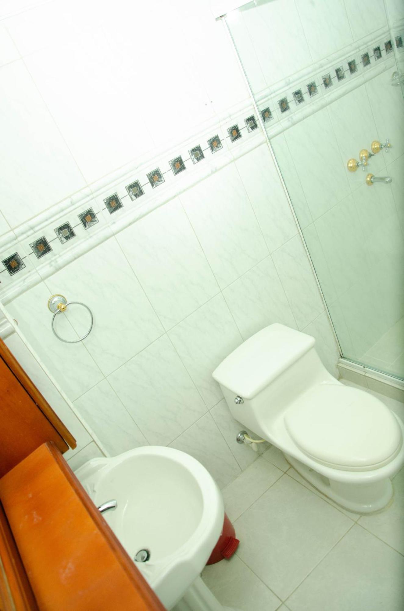 Casa Hotel Los Arboles เบลโญ ภายนอก รูปภาพ