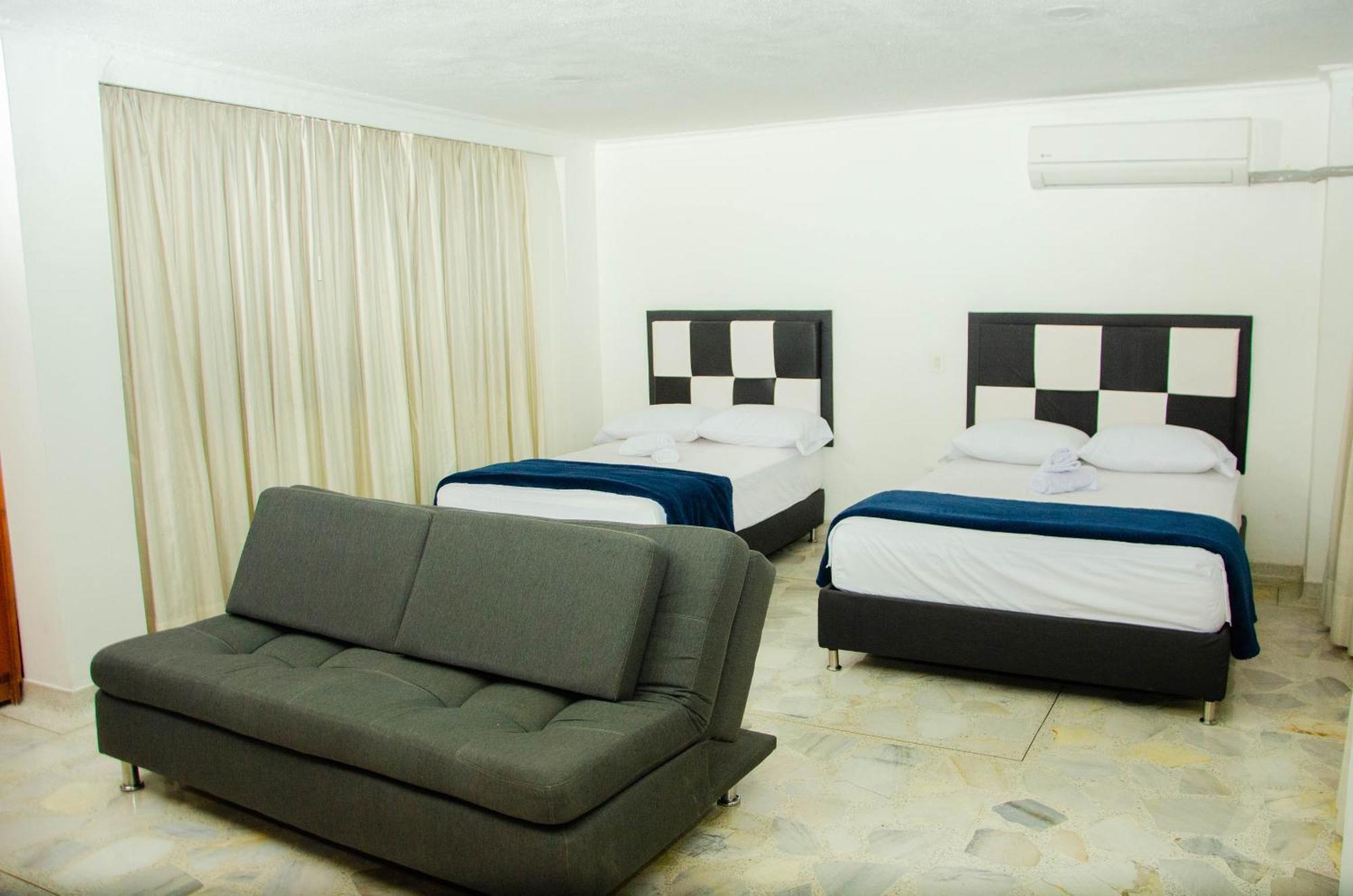 Casa Hotel Los Arboles เบลโญ ภายนอก รูปภาพ